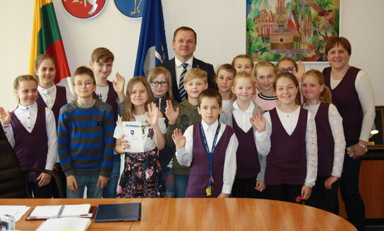 Mero svečiai – Visagino „Verdenės“ gimnazijos ketvirtokai