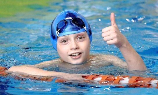 Visagino rekreacijos paslaugų centras nuo 2019 m. spalio 1 d. pradeda teikti baseino paslaugas