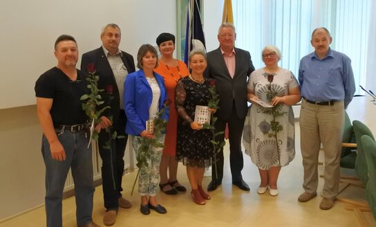 Seniūnaičiams iškilmingai įteikti pažymėjimai