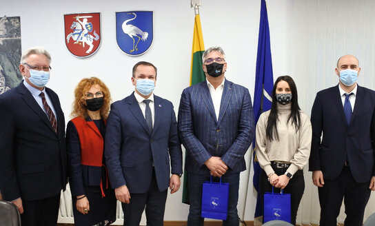 Visagino savivaldybėje lankėsi svečiai-partneriai iš Vengrijos