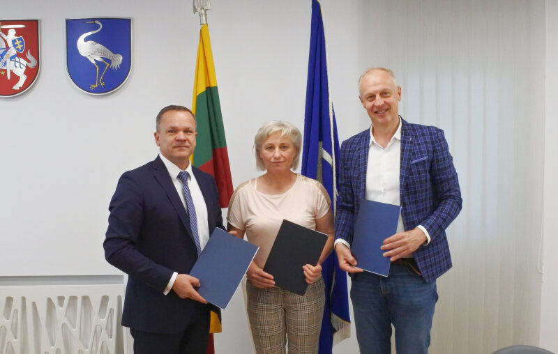Pasirašyta trišalė sutartis su miesto muziejumi ir UAB Public virtual solutions