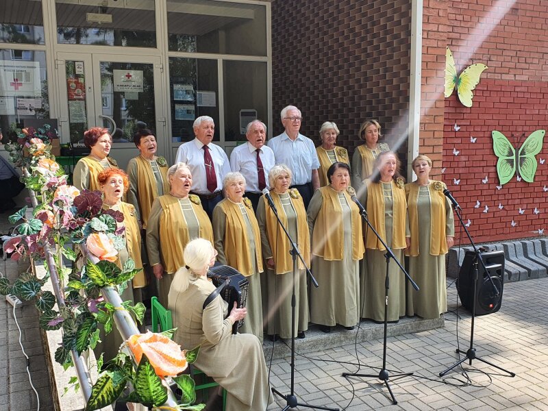 Senjorų muzikinė erdvė „Su meile Visaginui"