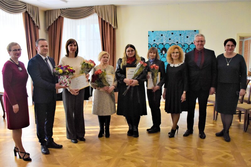 Antazavės dvare surengtas Visagino švietimo bendruomenės forumas ir savivaldybės metų mokytojo...