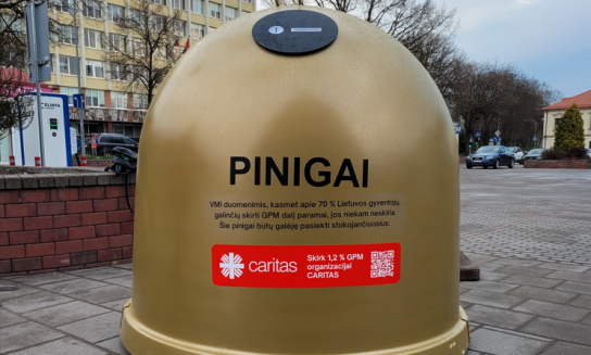 Caritas atskleidė auksinių pinigų konteinerių tikslą