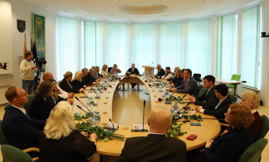 Šiuo metu vyksta Visagino savivaldybės tarybos posėdis