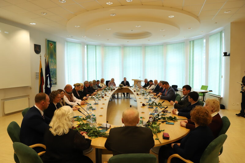 Įvyko pirmasis naujai išrinktos 2023–2027 metų kadencijos Tarybos posėdis!