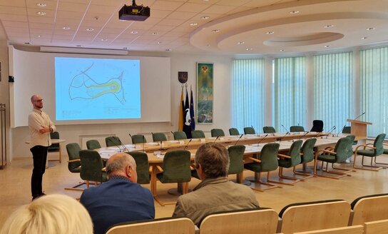 Įvyko viešasis susirinkimas dėl projekto: Kitos paskirties inžinerinių statinių, susisiekimo...