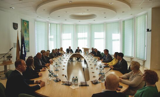 Šiuo metu vyksta Visagino savivaldybės tarybos posėdis