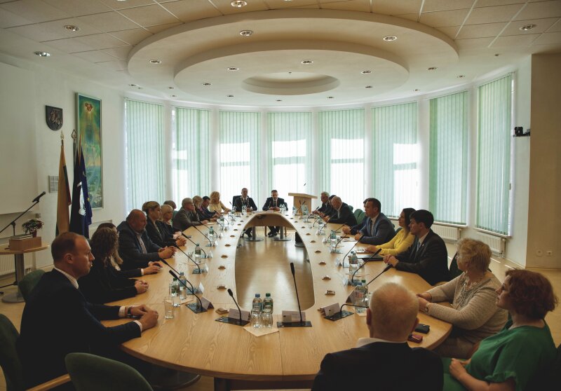 Šiuo metu vyksta Visagino savivaldybės tarybos posėdis