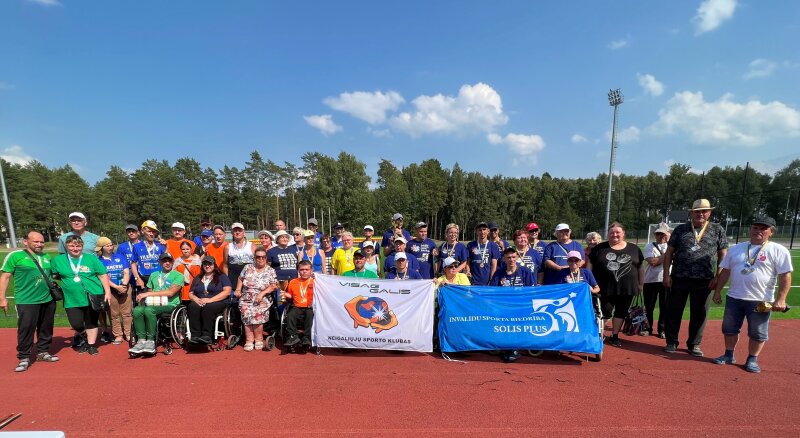 Įvyko tarptautinės neįgaliųjų sporto žaidynės Visagino mero taurei laimėti