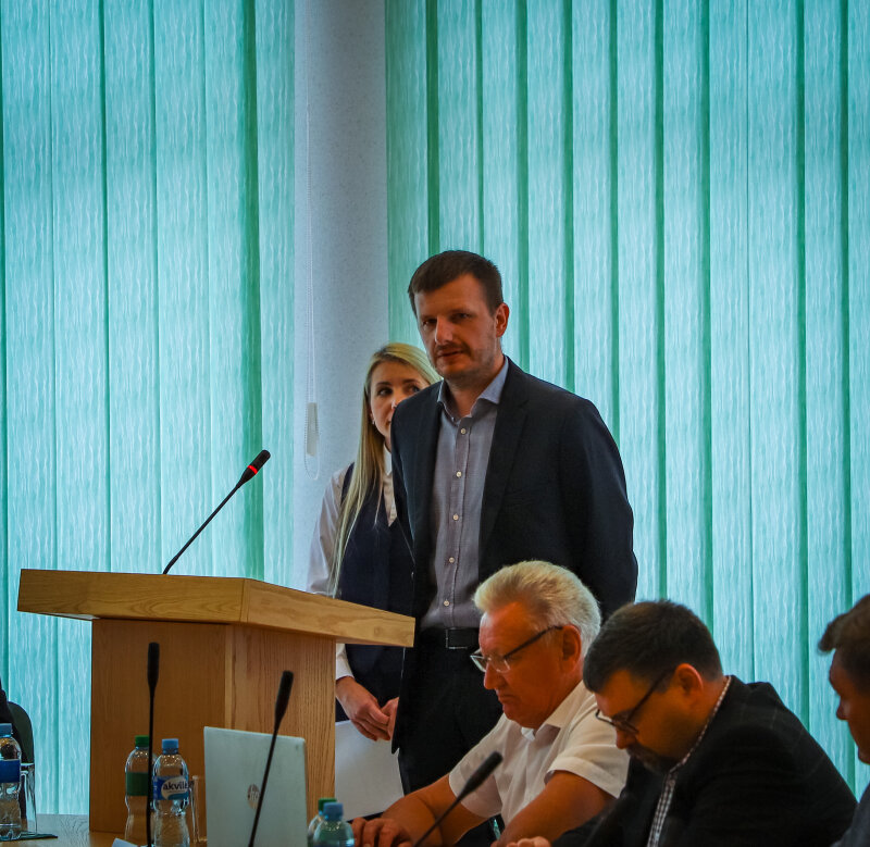 Taryba vienbalsiai patvirtino savivaldybės kontrolieriaus kandidatūrą
