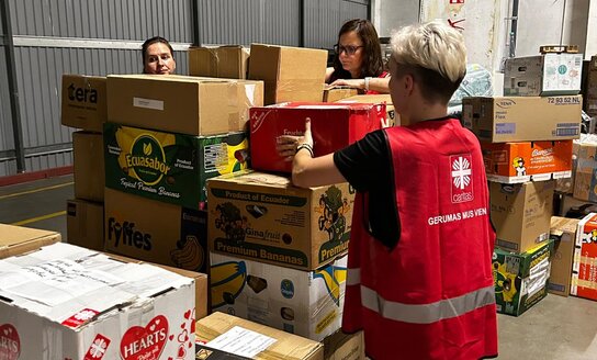 Caritas dėkoja už aukas Ukrainai, lėšas namų atstatymui rinks iki 100 tūkst. eurų