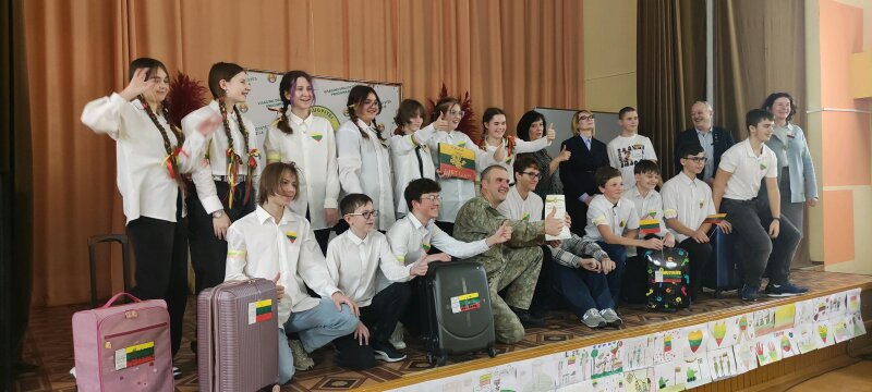 Patriotinės dainos konkursas Visagino Draugystės progimnazijoje
