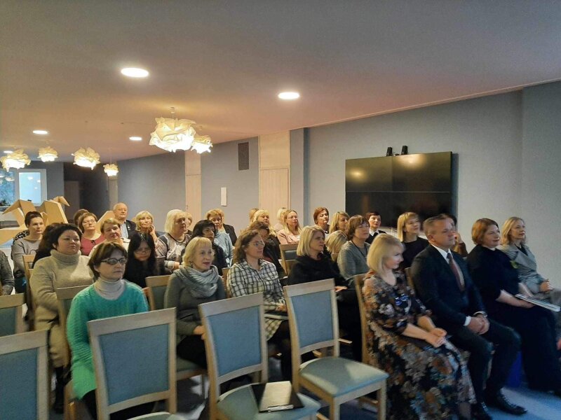 Lietuvos mokinių plakatų parodos „Lietuvių kalba. Myliu...“ atidarymas ir konferencija „Sėkmingos...