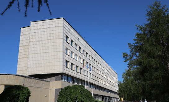 Pranešimas apie parengtas reorganizavimo sąlygas ir būsimą reorganizavimą