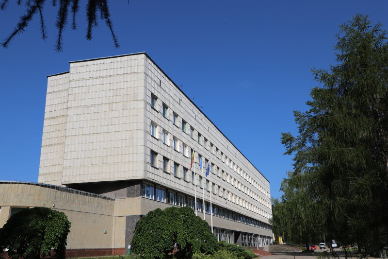 Pranešimas apie parengtas reorganizavimo sąlygas ir būsimą reorganizavimą