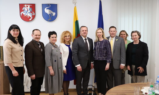 Visagine apsilankė JAV ambasadorė Lietuvoje