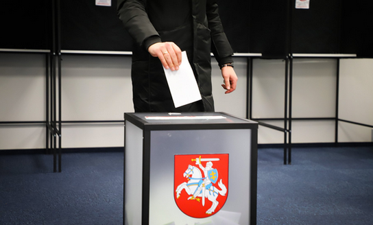 Antradienį prasideda tris dienas truksiantis balsavimas iš anksto Respublikos Prezidento rinkimų...