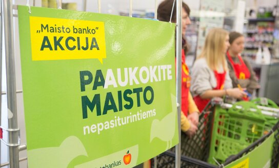 „Maisto banko“ akcija: daugėja būtiniausių produktų įsigyti negalinčių žmonių, organizacijoms...