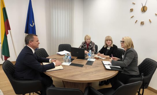 Susitikimas su „Gerosios vilties“ progimnazijoje vykdomo išorinio vertinimo komandos vadove