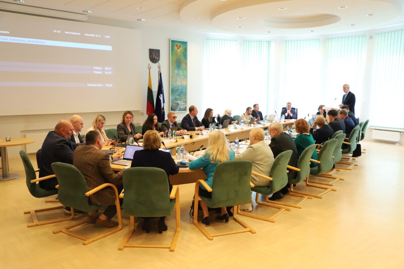  Šiuo metu vyksta Visagino savivaldybės tarybos posėdis (transliuojama tiesiogiai)