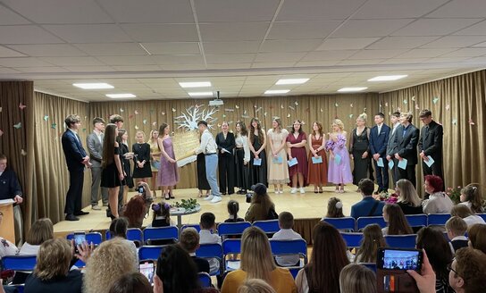 Paskutinio skambučio šventė Visagino „Žiburio“ pagrindinėje mokykloje