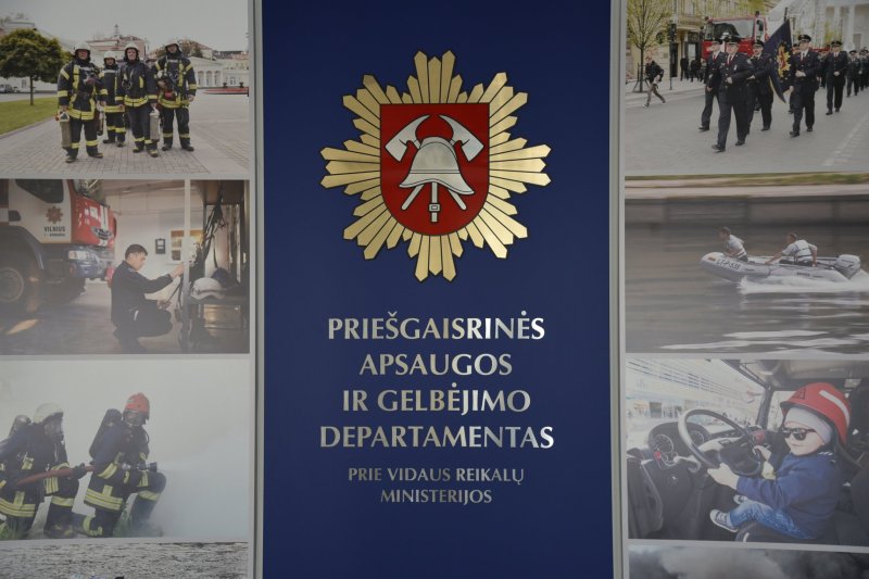 Dėl gyventojų švietimo civilinės saugos klausimais
