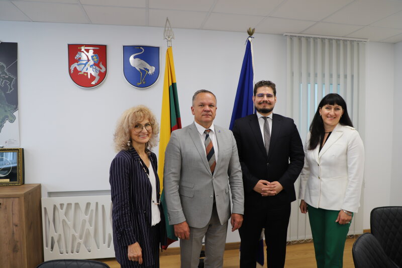 Vengrijos ambasados atstovai inicijavo susitikimą su Visagino savivaldybės meru
