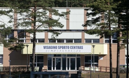 Pasirašyta sutartis dėl akrobatikos sporto salės kapitalinio remonto darbų