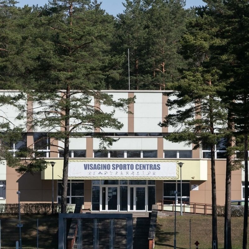 Pasirašyta sutartis dėl akrobatikos sporto salės kapitalinio remonto darbų