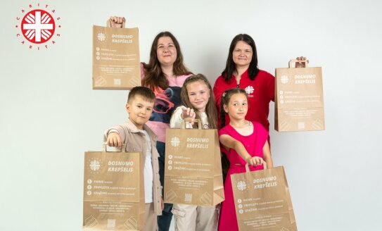 Caritas skelbia „Dosnumo krepšelio“ iniciatyvą: paimk, pripildyk, grąžink