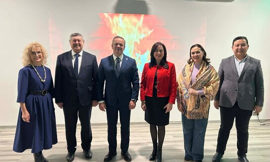 Visagine viešėjo delegacija iš Uzbekistano, Navoji miesto