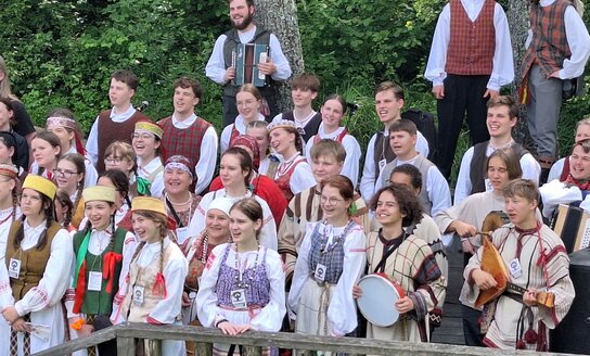 Rusų bendrijos „Sadko“ projektas „Etnokultūra – liaudies išminties šaltinis“ Visagine