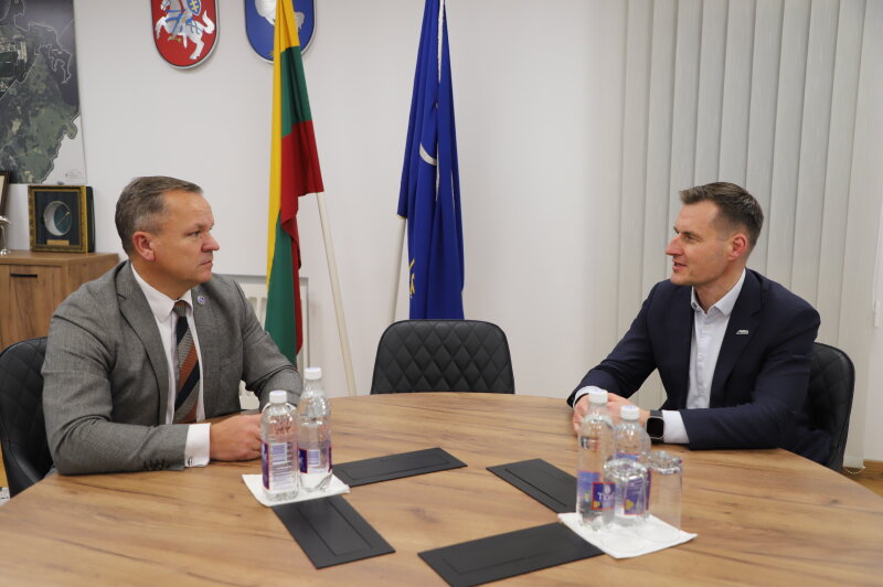 Meras E. Galaguz susitiko su „Altra“ vadovu 