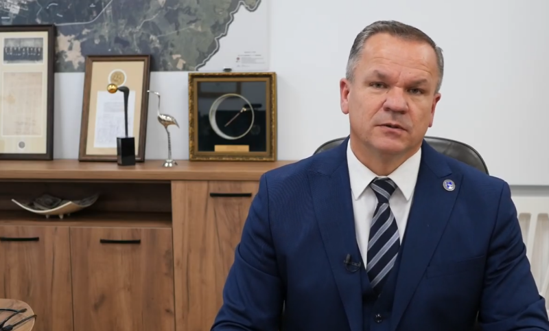 Meras Erlandas Galaguz atsako į visaginiečių klausimus