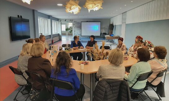 Kalba kaip tiltas: tautinių bendrijų patirtys