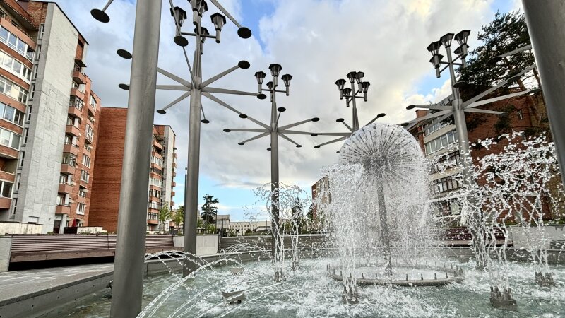 Visagine sugrįžta fontanas „Saulutė“!