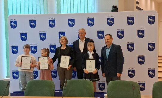 Visagino savivaldybėje apdovanoti „Atliekų kultūros“ egzamino nugalėtojai