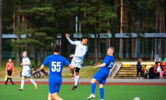 Namuose prarasti taškai LFF II lygos lyderiams