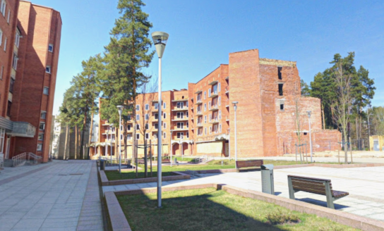 Pradėti Sedulinos al. 13 esančio pastato griovimo darbai