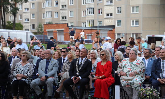 Visaginas mini 51-ąjį gimtadienį: mero padėkos, delegacijų sveikinimai ir laukianti įspūdinga...
